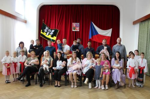 Knihovna - BOOKSTART - Předávání setů - Vítání občánků - 13.10. 2024