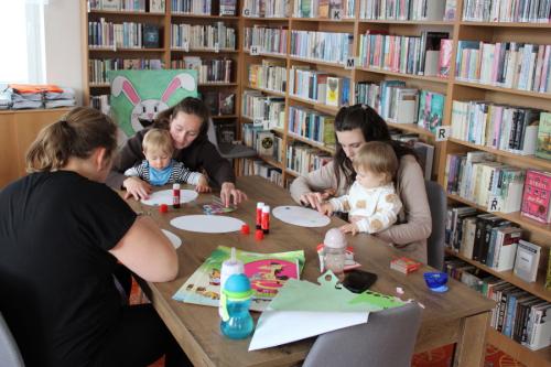 Knihovna - Bookstart - Malí čtenáři 1-  0-3 roky - 7. 4. 2025