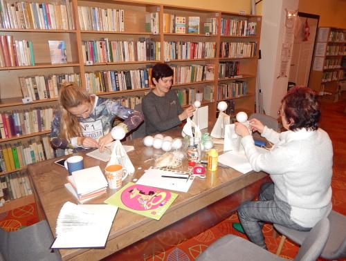 Knihovna - BOOKART - tvoření ze starých knih  - 13. 2. 2020